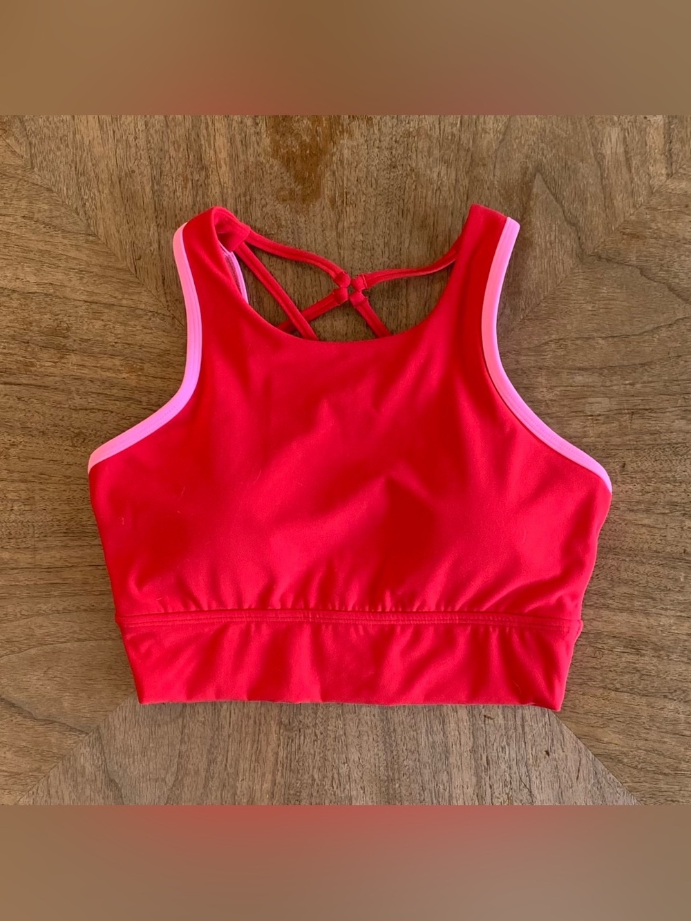 BuffBunny Salsa Red / Starburst Geo Bra